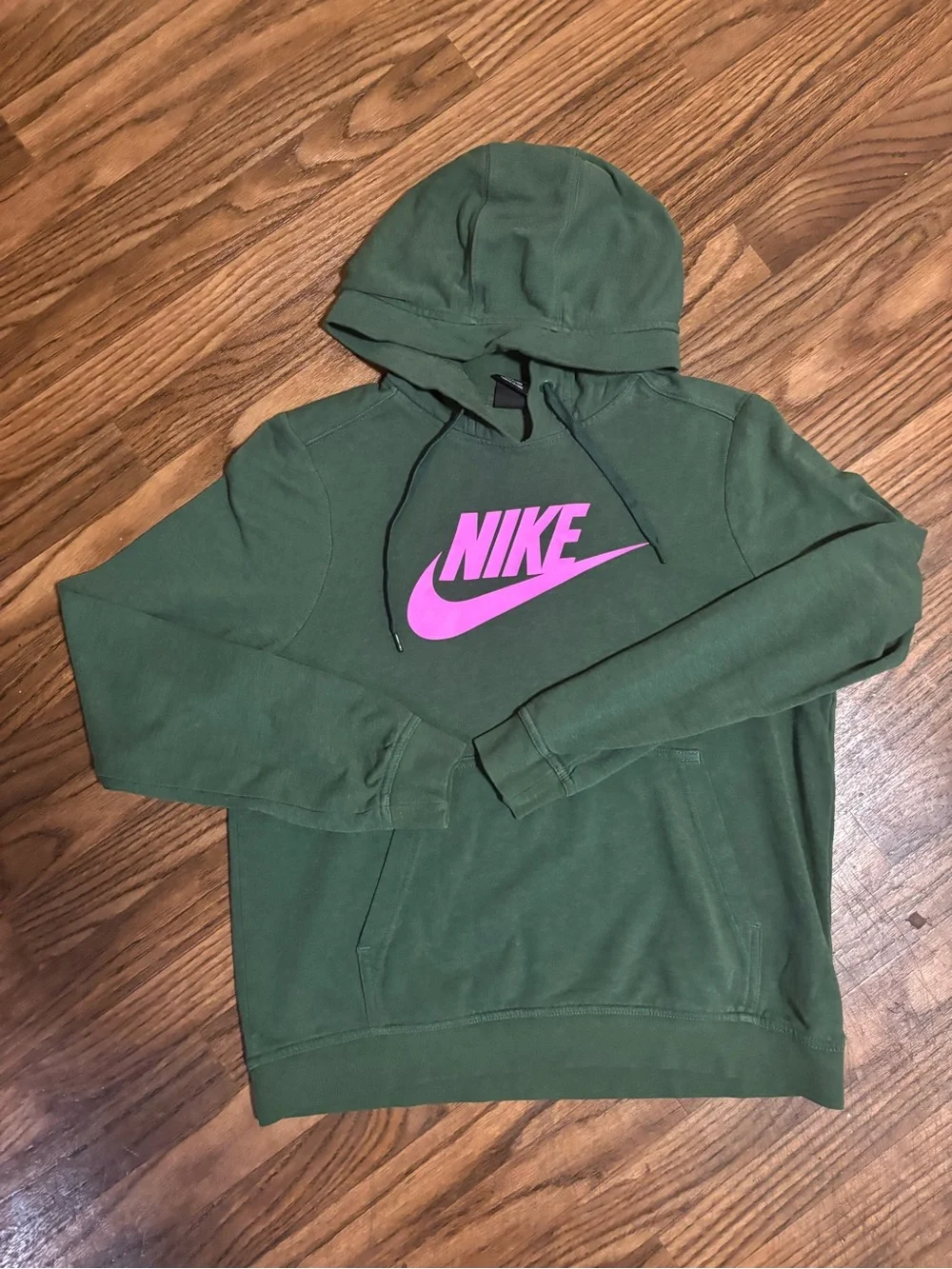 Nike Single Swoosh Full Spell Out Woman’s Hoodie Sweatshirt * Medium.